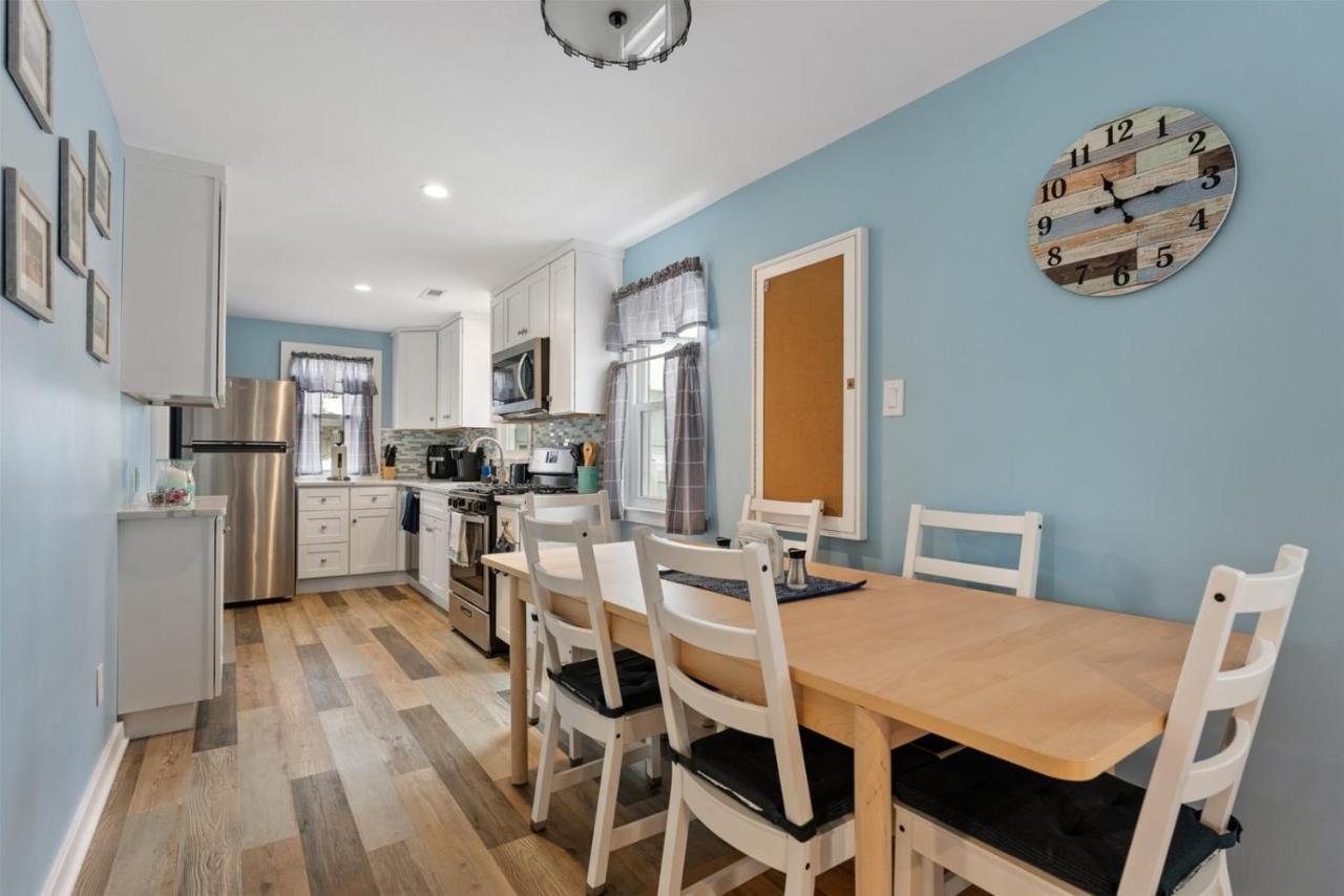 Newly Renovated 4 Bedroom Home Only 2 Blocks From The Beach! وايلدوود المظهر الخارجي الصورة