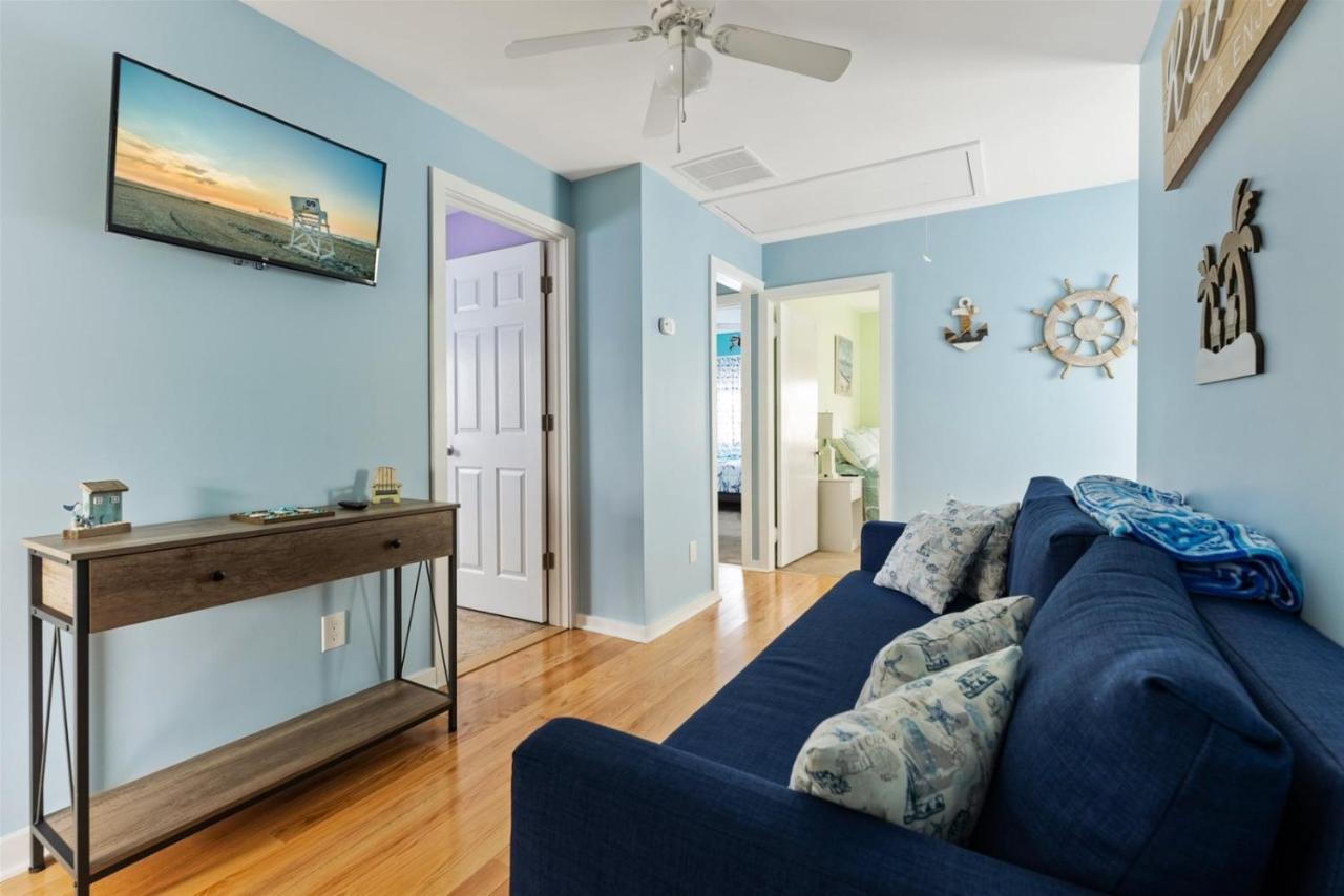 Newly Renovated 4 Bedroom Home Only 2 Blocks From The Beach! وايلدوود المظهر الخارجي الصورة